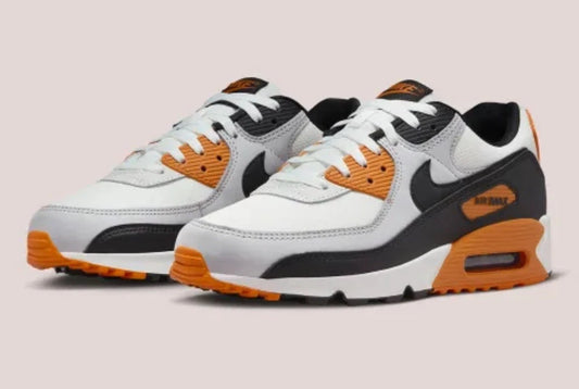 Nike Air Max 90 Monarch Mens Size US 9 Casual Sneakers New